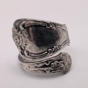 Vintage Wm A Rogers Oneida Silver Plate Upcycled Spoon Ring Size 5.5 GUC